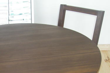 �O�d���鎭�s�̵��ް�Ƌ�E���ް���݂�calmfurniture�ߓ��Ƌ�z���C�ނ̃I�[�_�[�_�C�j���O�e�[�u��